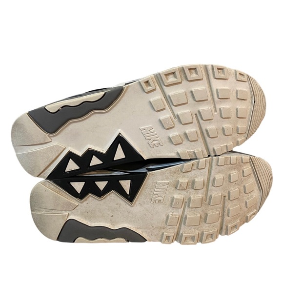 Nike Air Structure Triax 91 Shoes Black Smoke Grey White DB1549-001 Mens Size 11 - Picture 3 of 3